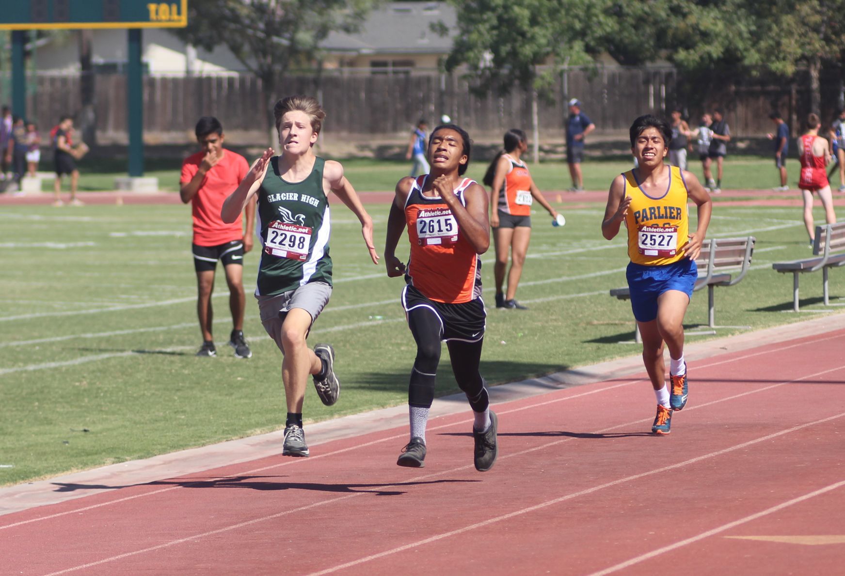 Vikings host 27th Annual Kingsburg High 2 Mile meet